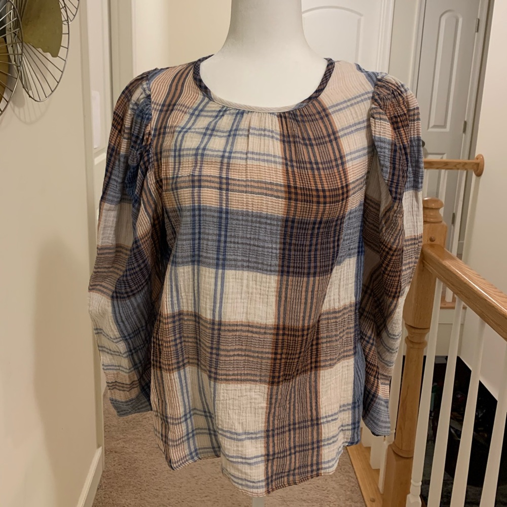 Blue plaid long sleeves